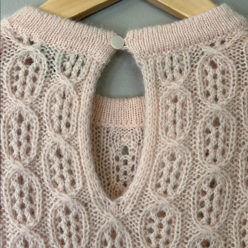 J. Crew Balloon Sleeve‎ Cable Knit Sweater Size Small Pale Peach Light Pink
